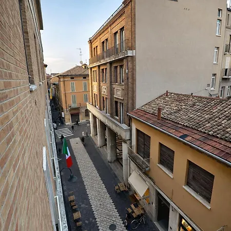 Mazzini Apartman *